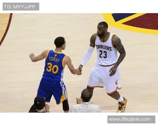 2016年勇士与骑士巅峰对决高清回顾精彩瞬间重温篮球经典时刻 2016年勇士与骑士巅峰对决高清回顾精彩瞬间重温篮球经典时刻